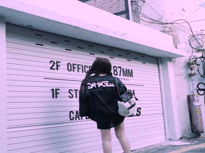黄色软件网站下载,《幻域英雄》下载攻略：热门网站版受青睐-1